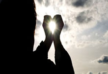 开云体育在线-卡尔蒂斯阵容深度显著，替补席也能决定比赛走向