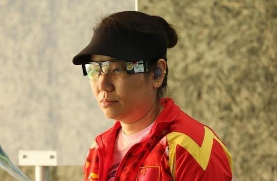德国射击选手一箭定时夺冠