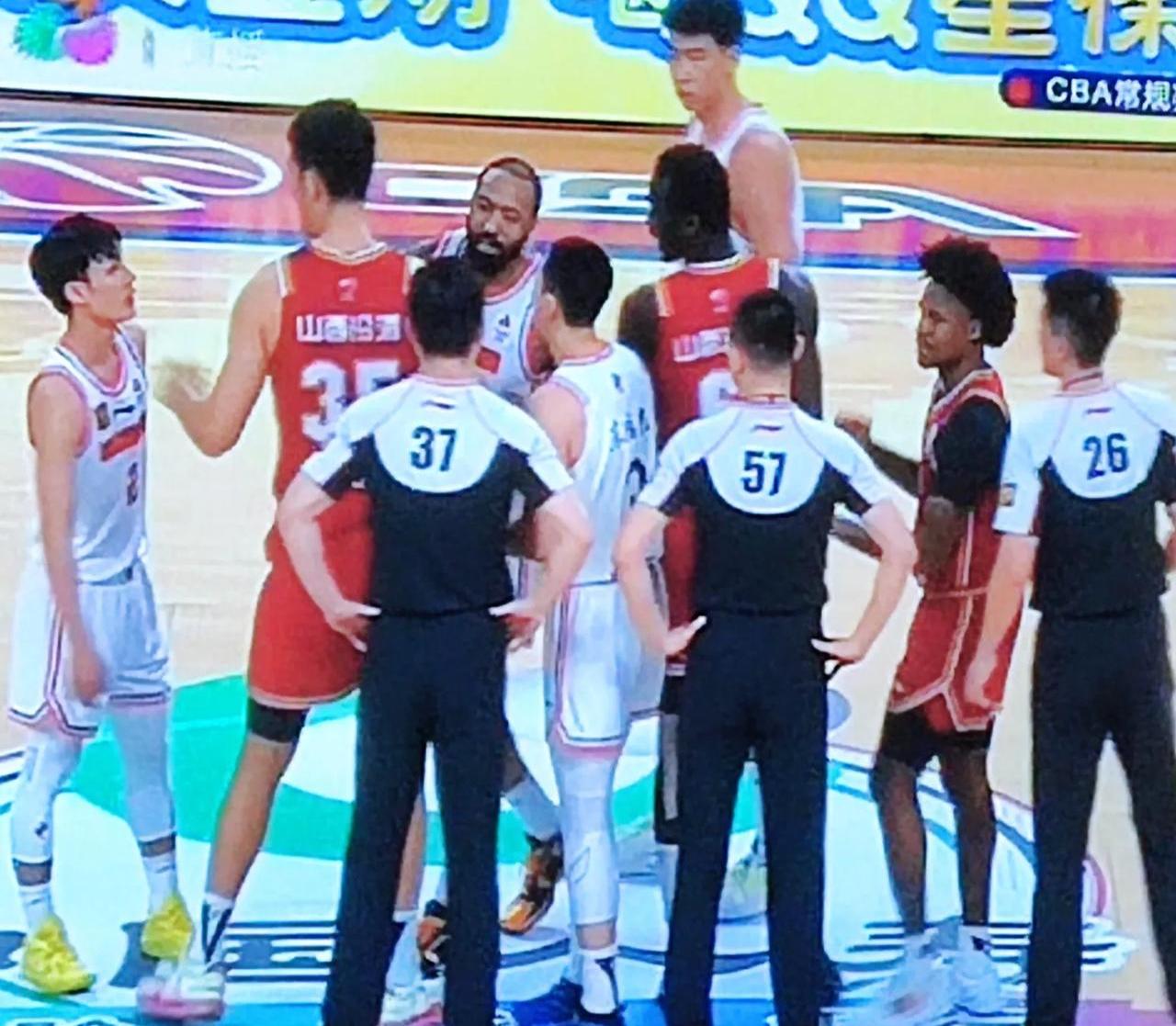 关键球不进，扭转了整场比赛局势的简单介绍