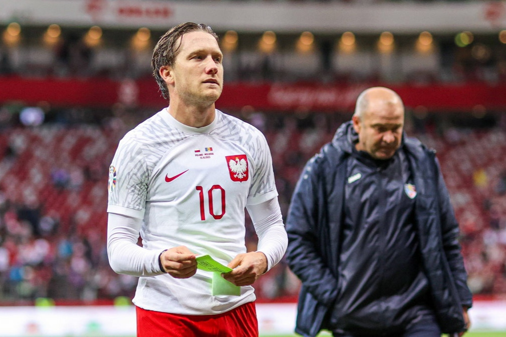 荷兰客场战平摩尔多瓦，0-0大战平局先拿一分