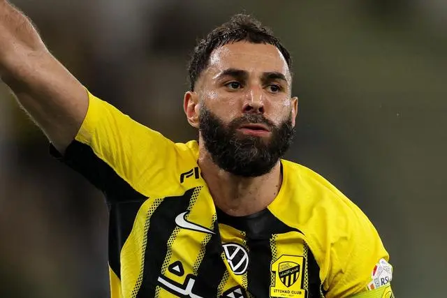 罗马横扫巴黎，本泽马高光表现的简单介绍